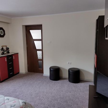 Mario'S Cozy Apartment ริชนอฟ ภายนอก รูปภาพ