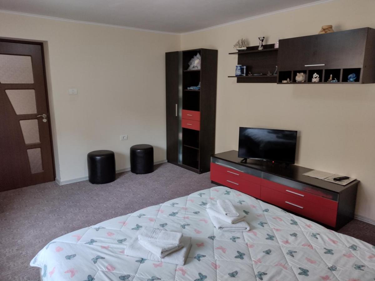 Mario'S Cozy Apartment ริชนอฟ ภายนอก รูปภาพ